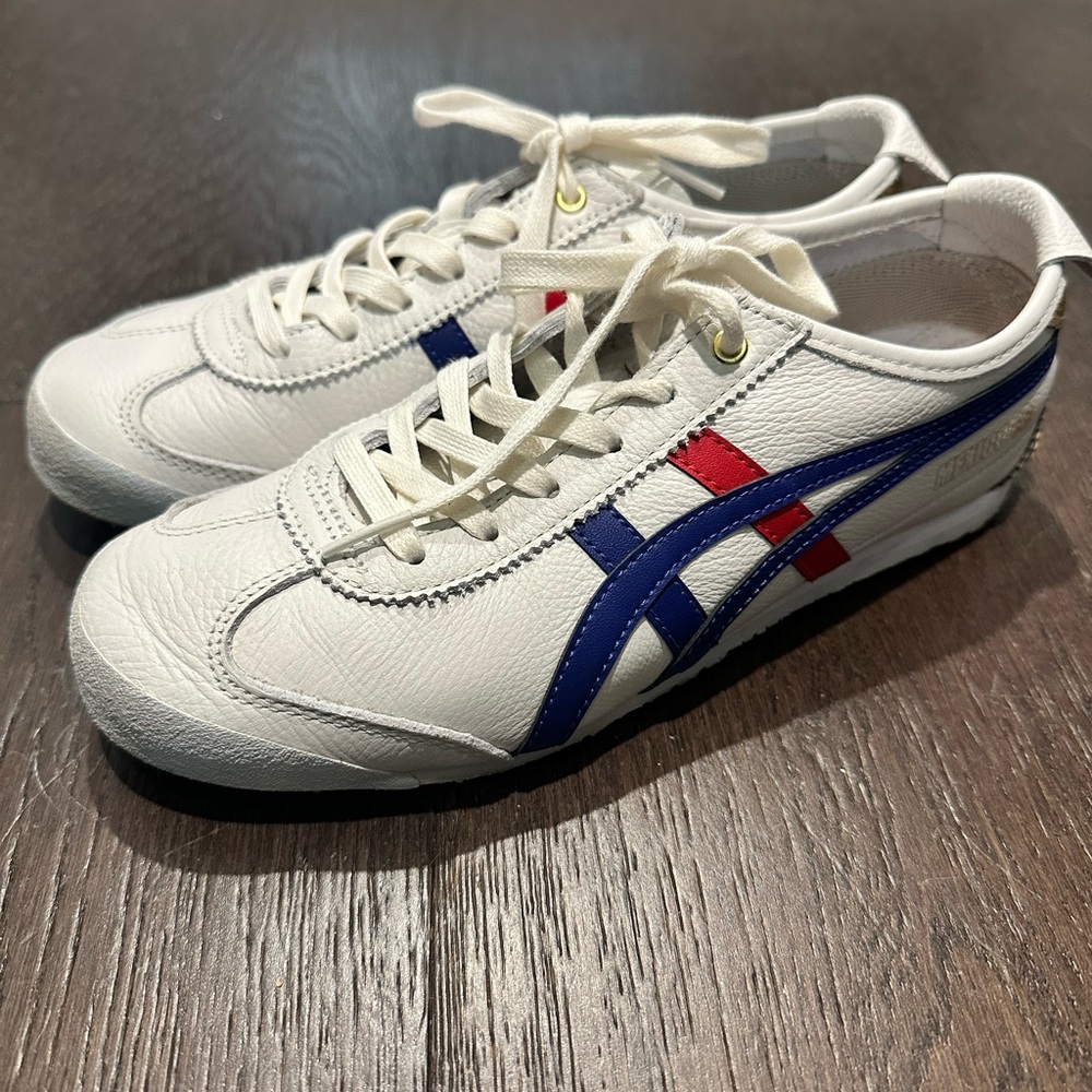Onitsuka Tiger Mexico 66 gold and white sneakers